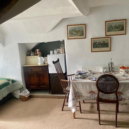 Bed and Breakfast Corndonford Farm Ньютон Эбэт Экстерьер фото
