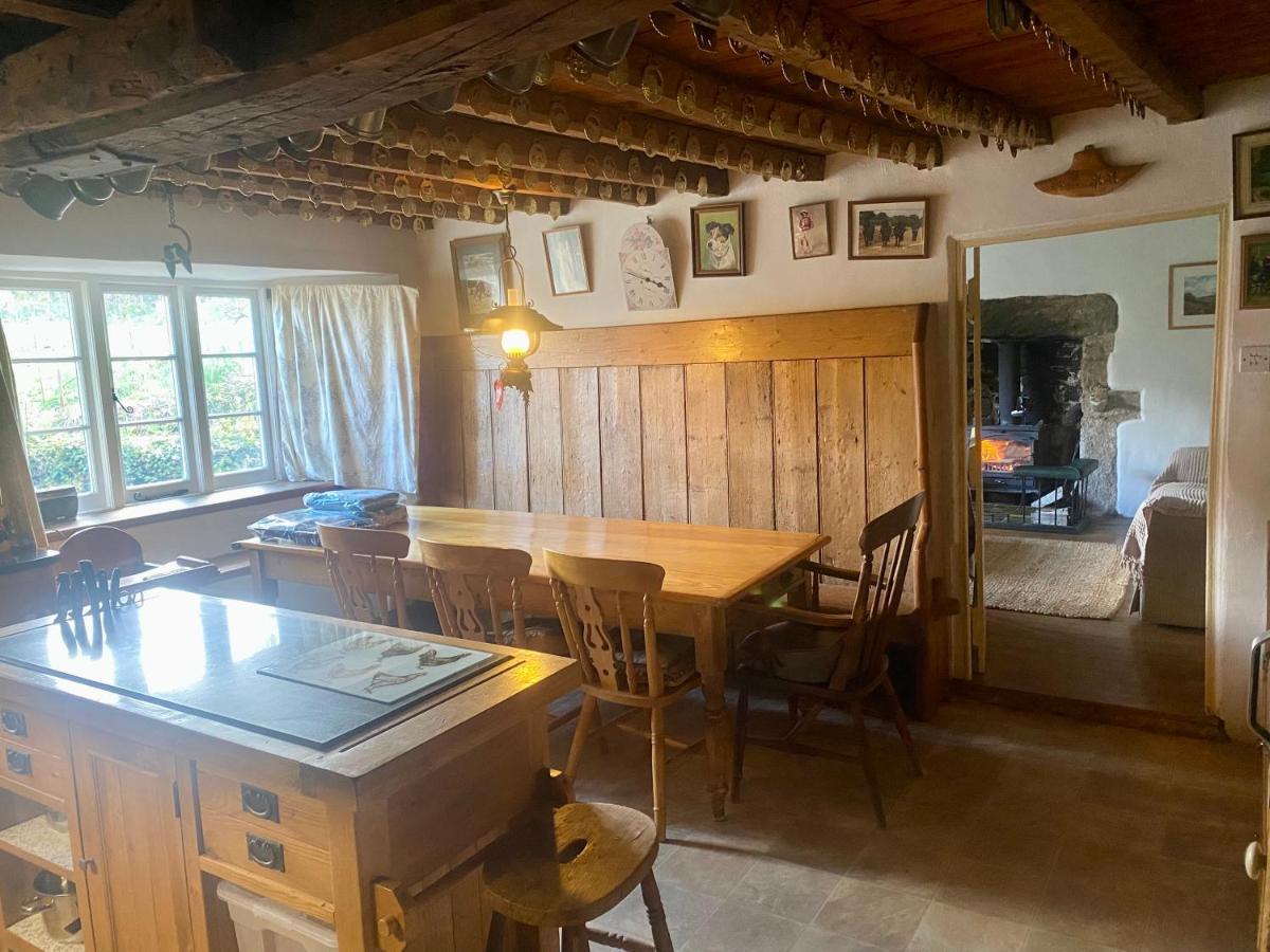 Bed and Breakfast Corndonford Farm Ньютон Эбэт Экстерьер фото