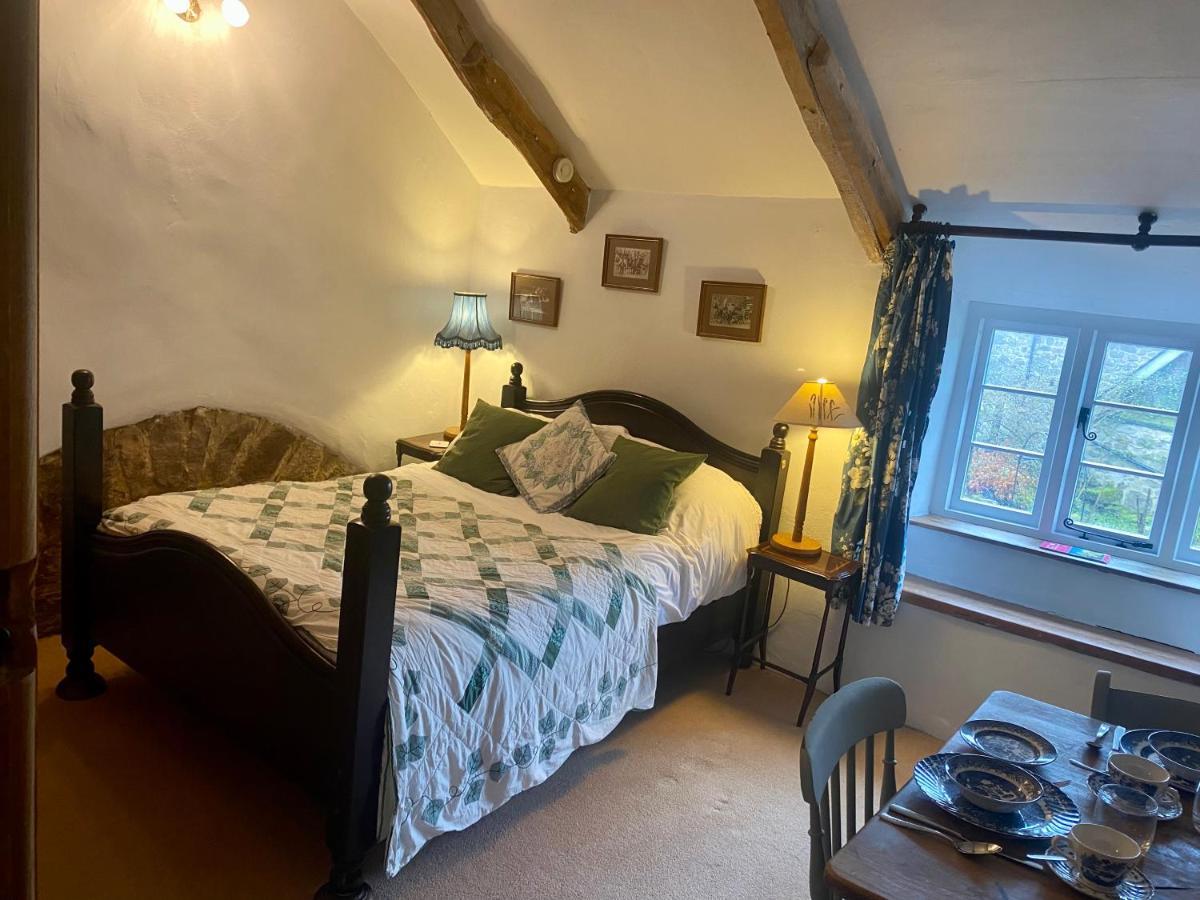 Bed and Breakfast Corndonford Farm Ньютон Эбэт Экстерьер фото