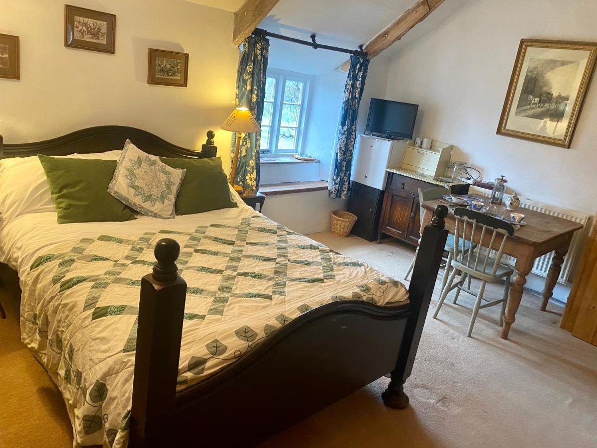 Bed and Breakfast Corndonford Farm Ньютон Эбэт Экстерьер фото